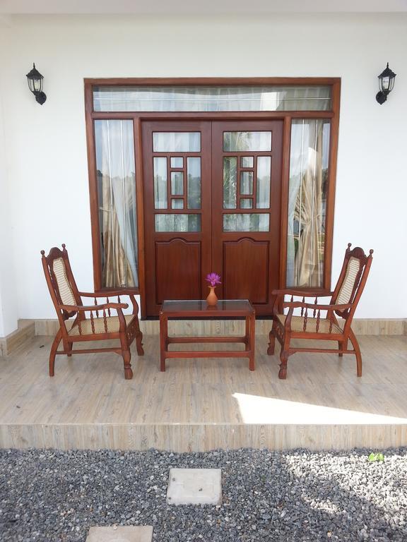 Villa River View Aluthgama Eksteriør bilde